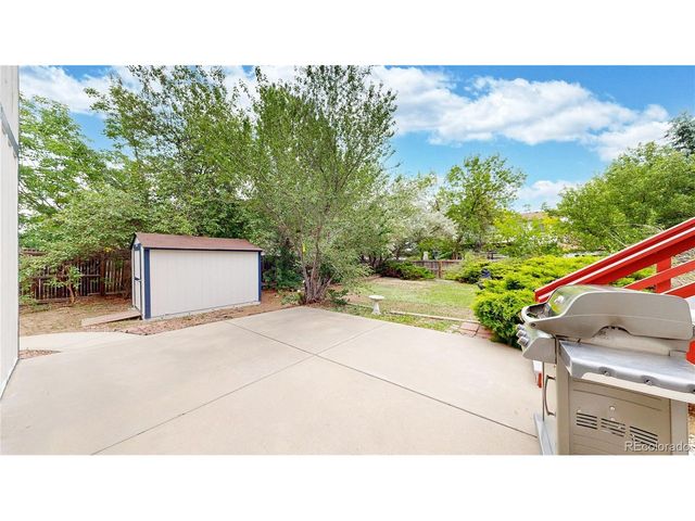 490 Cottonwood Ct, Broomfield, CO 80020