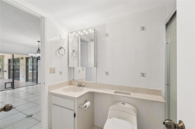 8860 SW 123rd Court K308, Miami, FL 33186