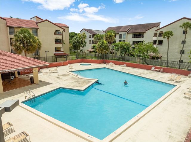 8860 SW 123rd Court K308, Miami, FL 33186