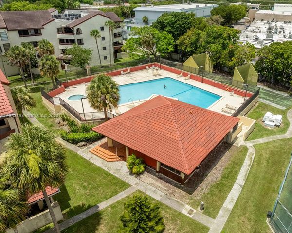 8860 SW 123rd Court K308, Miami, FL 33186