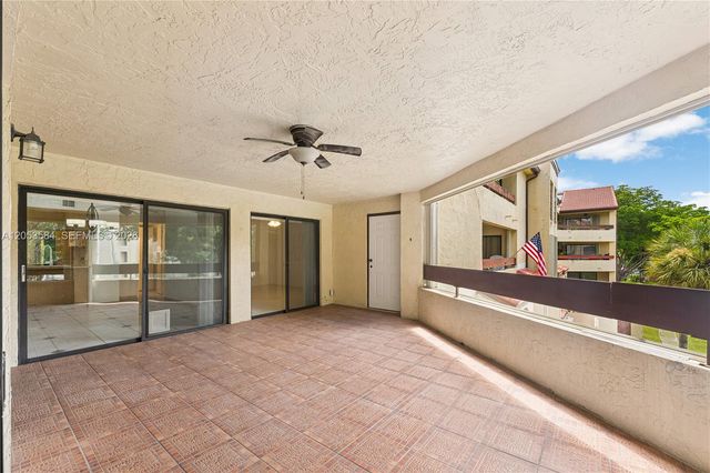 8860 SW 123rd Court K308, Miami, FL 33186