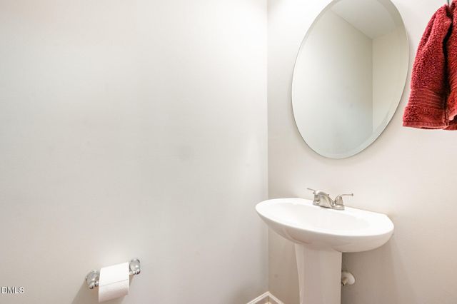 107 Deena Court, Mebane, NC 27302