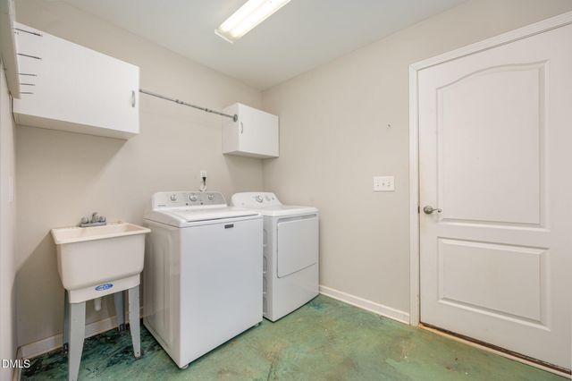 107 Deena Court, Mebane, NC 27302