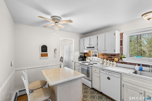 10 North Hearthstone Drive, Bethel, CT 06801