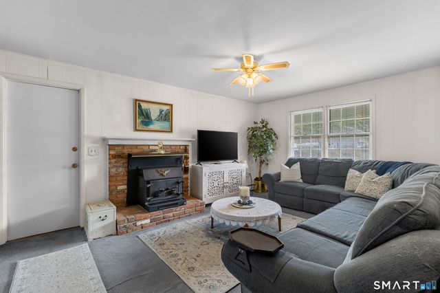 10 North Hearthstone Drive, Bethel, CT 06801