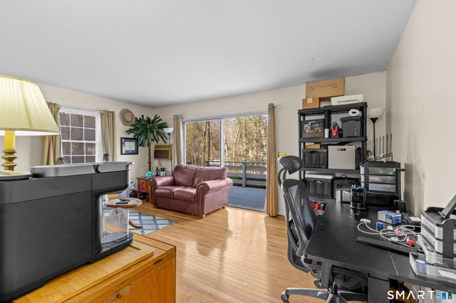 10 North Hearthstone Drive, Bethel, CT 06801