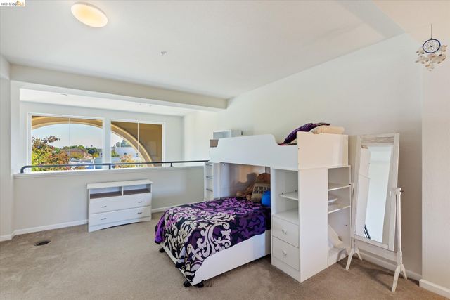 88 E 6Th St 215, Pittsburg, CA 94565