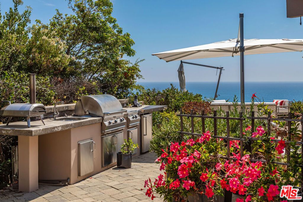 Image 30 of property listing at 6262 Trancas Canyon Road, Malibu, CA 90265