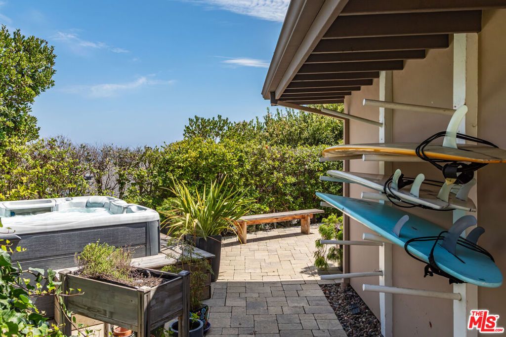 Image 35 of property listing at 6262 Trancas Canyon Road, Malibu, CA 90265