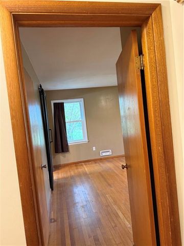 1020 Francis Street, Lexington, MO 64067