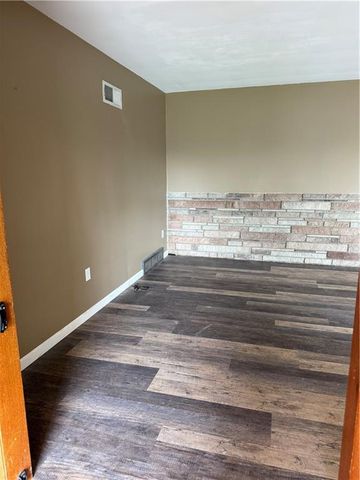 1020 Francis Street, Lexington, MO 64067