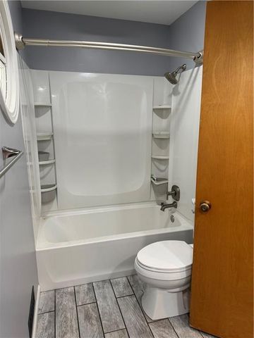 1020 Francis Street, Lexington, MO 64067