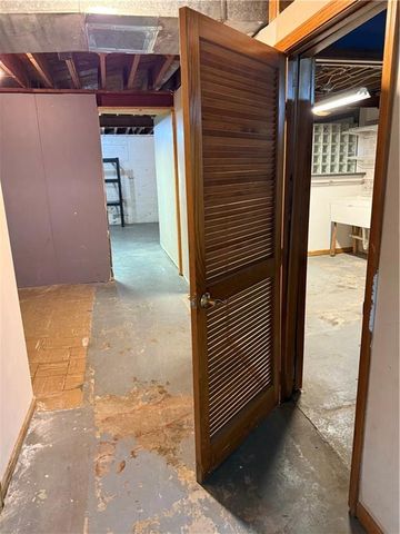 1020 Francis Street, Lexington, MO 64067