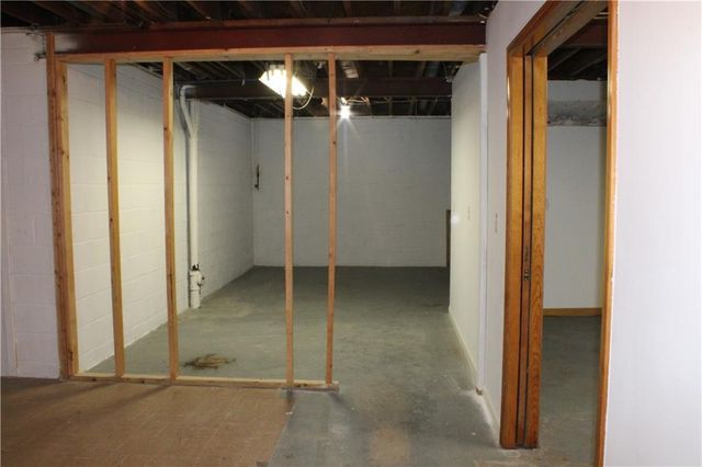 1020 Francis Street, Lexington, MO 64067