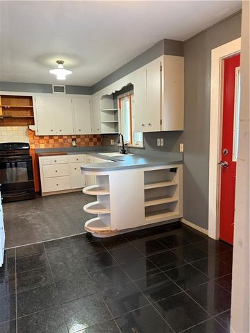 1020 Francis Street, Lexington, MO 64067