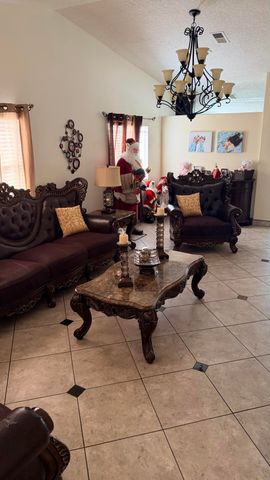 7800 Autumn Canyon Road SW, Albuquerque, NM 87121