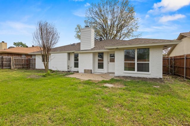 5306 Tamarack Court, Arlington, TX 76018