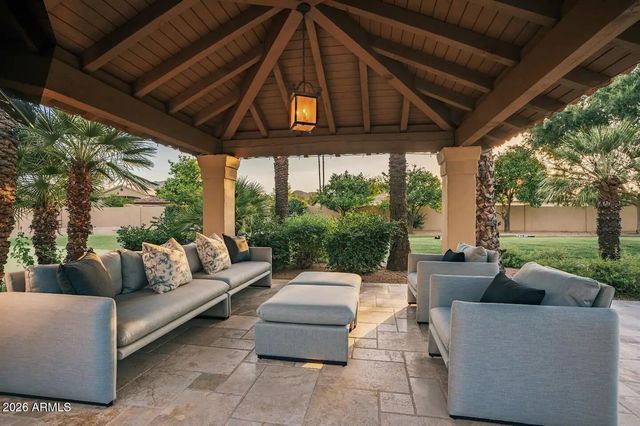 9414 N 53RD Place 2, Paradise Valley, AZ 85253