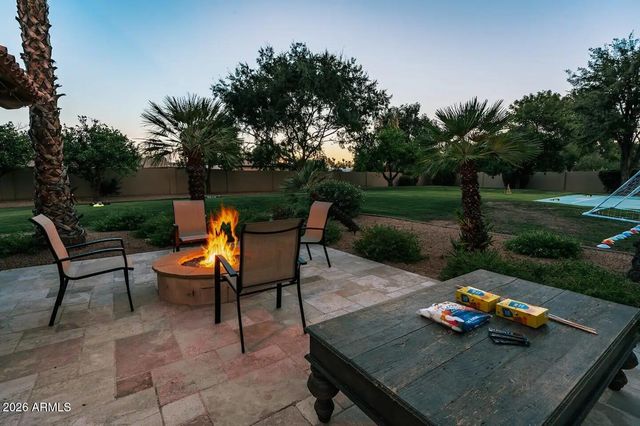 9414 N 53RD Place 2, Paradise Valley, AZ 85253