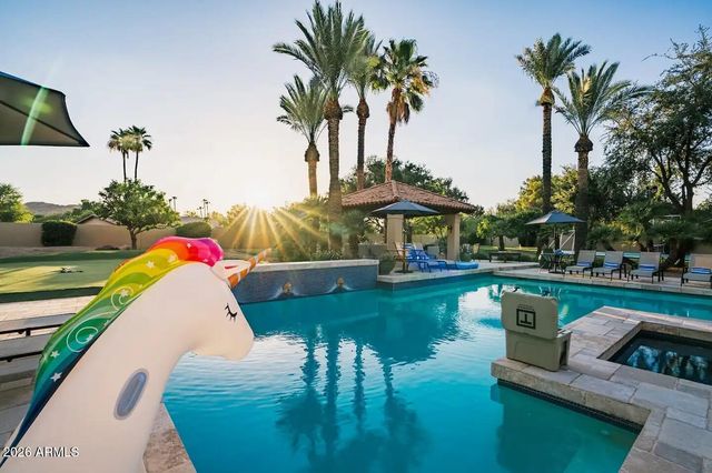9414 N 53RD Place 2, Paradise Valley, AZ 85253