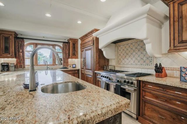 9414 N 53RD Place 2, Paradise Valley, AZ 85253