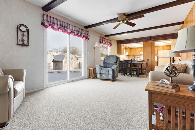 620 Chelmsford Lane, Elk Grove Village, IL 60007