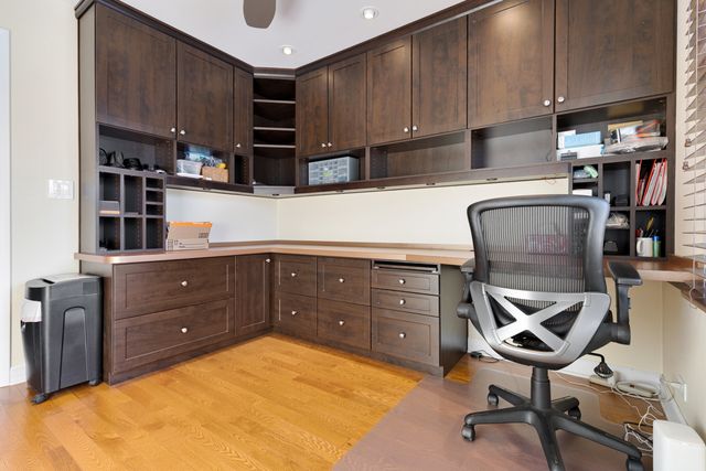 620 Chelmsford Lane, Elk Grove Village, IL 60007