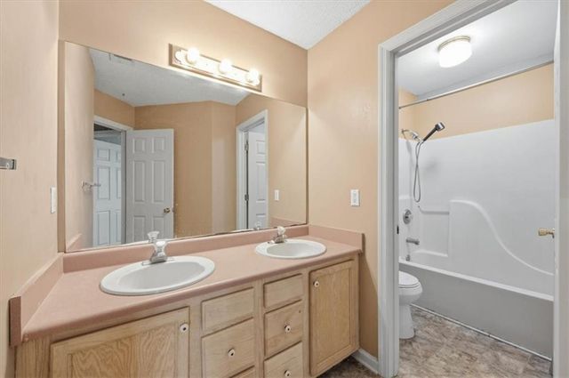 115 Queens Retreat, Savannah, GA 31419