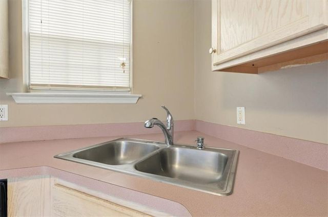 115 Queens Retreat, Savannah, GA 31419
