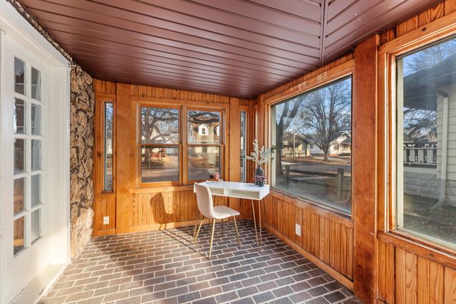 621 S Chautauqua Ave, Wichita, KS 67211