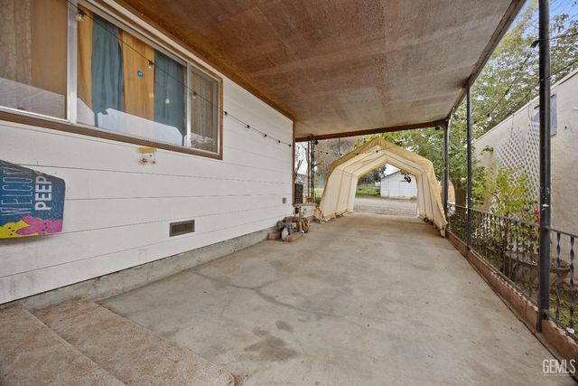 410 Eastern Avenue, Taft, CA 93268