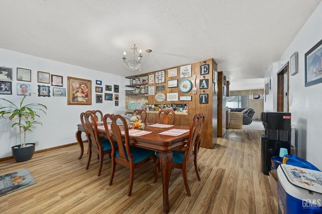 410 Eastern Avenue, Taft, CA 93268