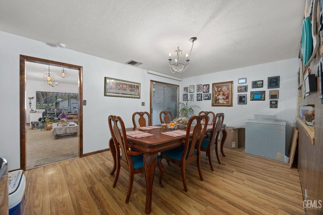 410 Eastern Avenue, Taft, CA 93268