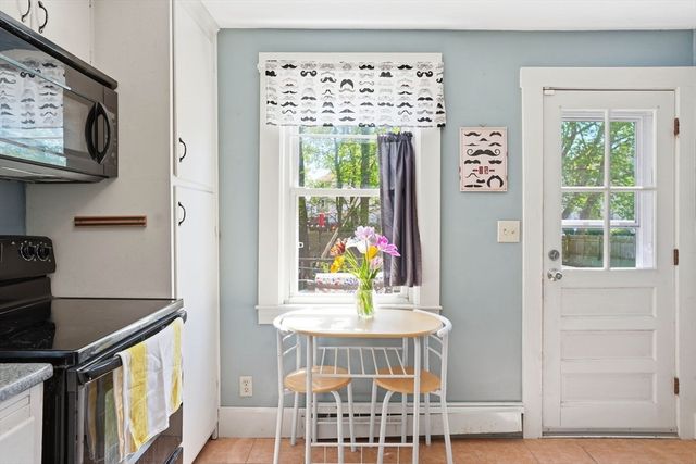 34 Plympton St, New Bedford, MA 02745