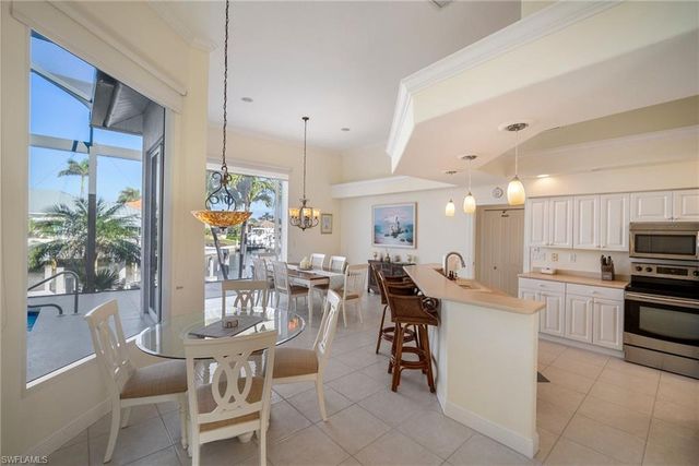 409 Waterleaf CT, Marco Island, FL 34145