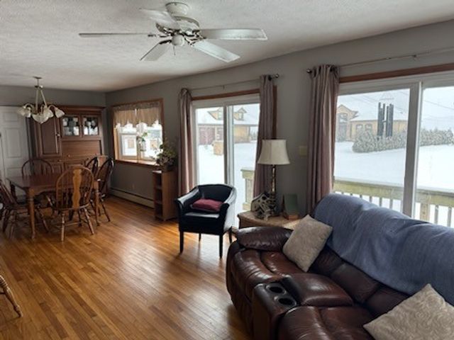 11390 PRIMROSE Lane, Conneaut Lake, PA 16316