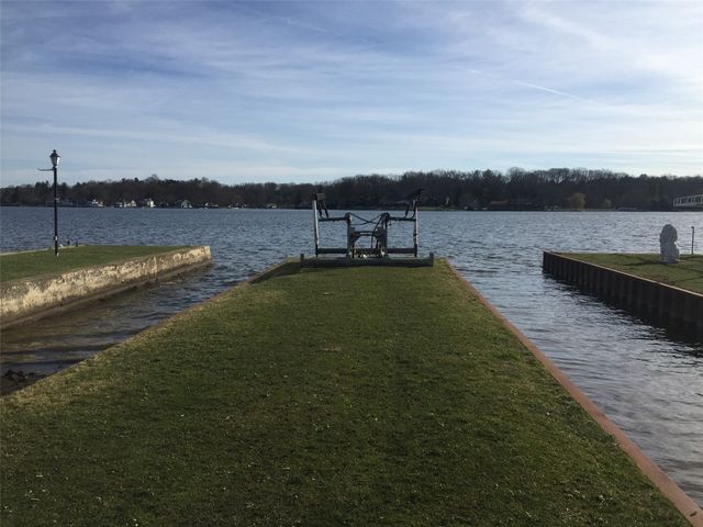 11390 PRIMROSE Lane, Conneaut Lake, PA 16316