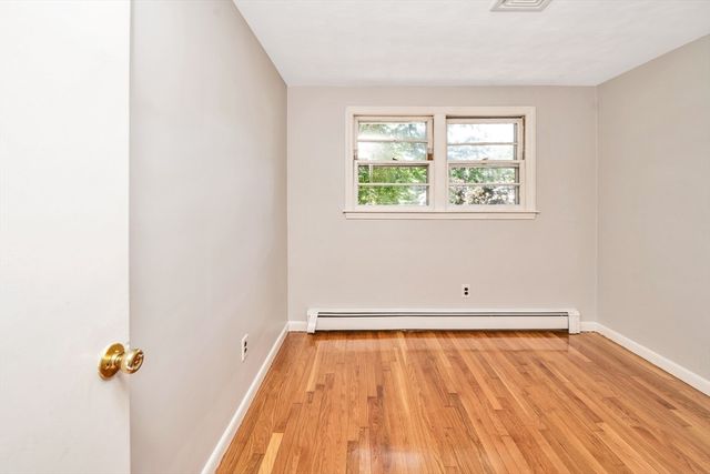 11 Coweeset Dr, Brockton, MA 02301