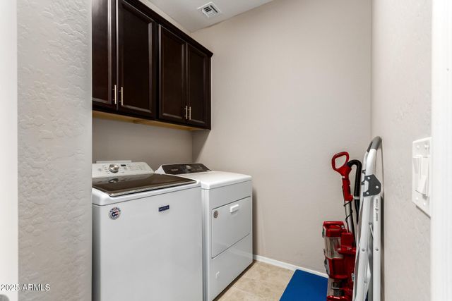 8532 S 40TH Glen, Laveen, AZ 85339