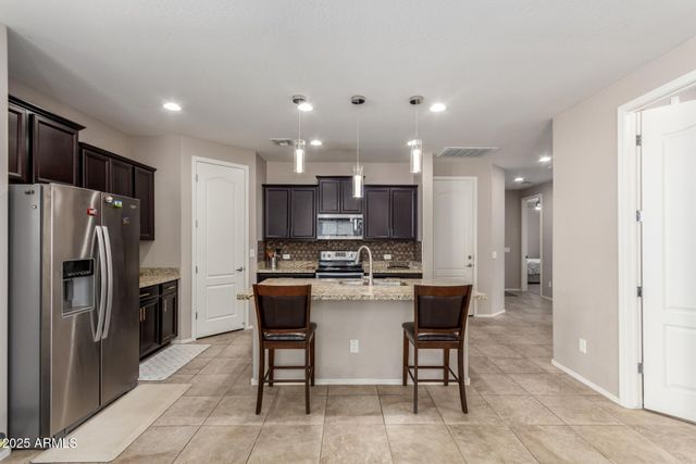 8532 S 40TH Glen, Laveen, AZ 85339