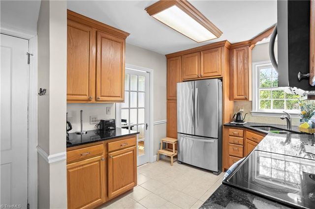 2377 Westfield Avenue, Winston-salem, NC 27103