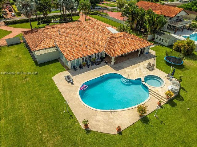 2605 SW 115th Ave, Miami, FL 33165