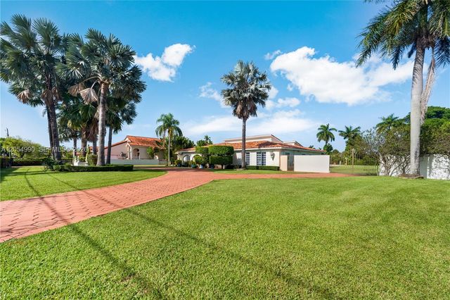2605 SW 115th Ave, Miami, FL 33165