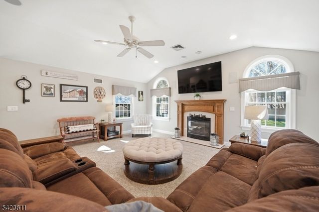 165 Page Dr, Oakland Boro, NJ 07436