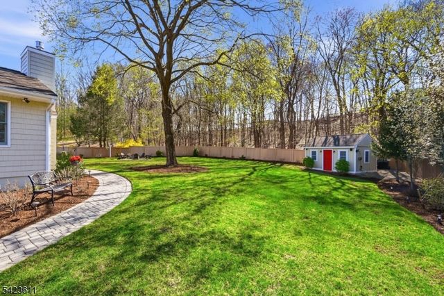 165 Page Dr, Oakland Boro, NJ 07436