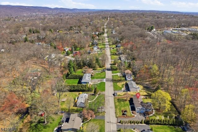 165 Page Dr, Oakland Boro, NJ 07436