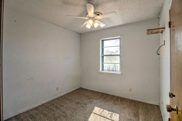 305 Gene Autry Drive, Tioga, TX 76271