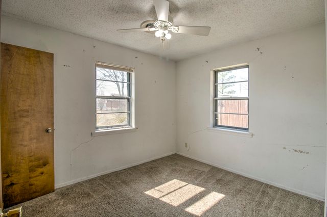 305 Gene Autry Drive, Tioga, TX 76271