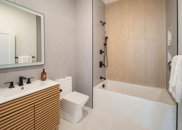 130 Shirley Street 220, Winthrop, MA 02152