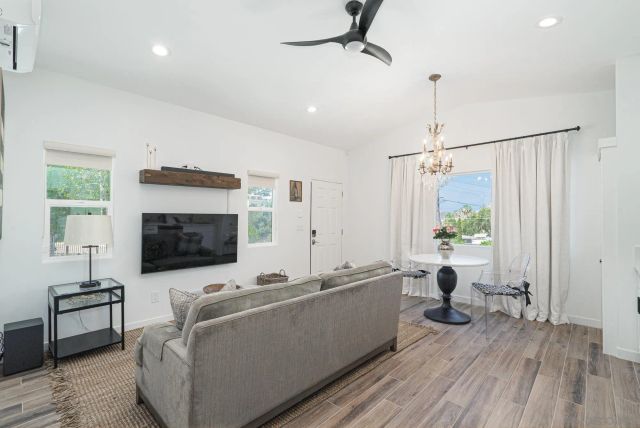 Sierra Madre Rd, Spring Valley, CA 91977